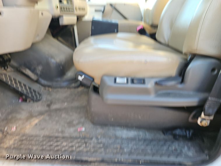 image for item DT7557 2003 Sterling sewer jetter truck