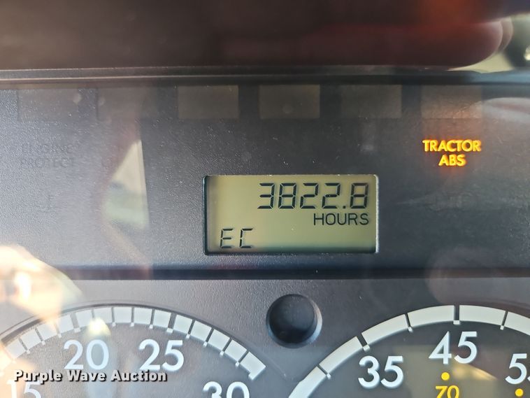 image for item DT7557 2003 Sterling sewer jetter truck