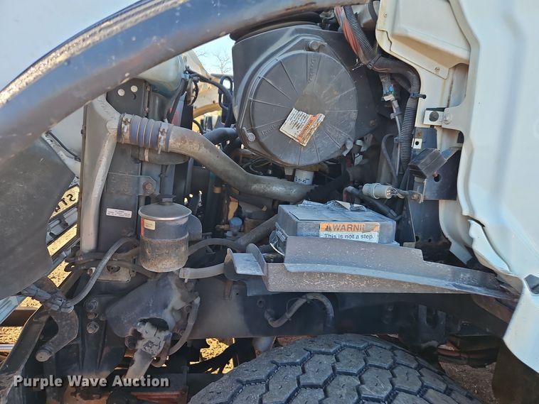 image for item DT7557 2003 Sterling sewer jetter truck