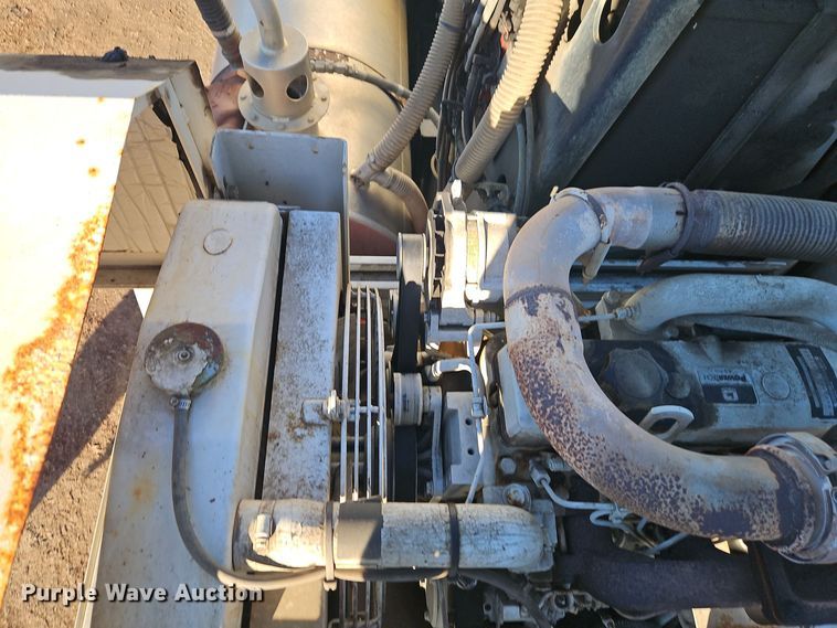 image for item DT7557 2003 Sterling sewer jetter truck