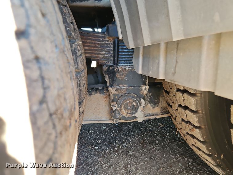 image for item DT7557 2003 Sterling sewer jetter truck