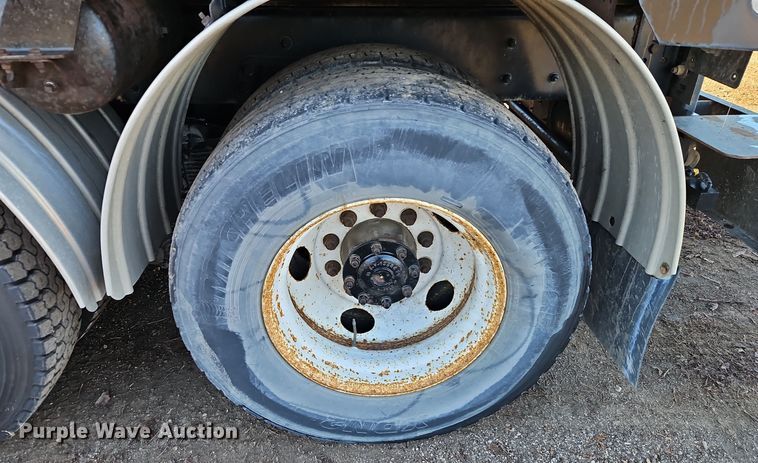 image for item DT7557 2003 Sterling sewer jetter truck