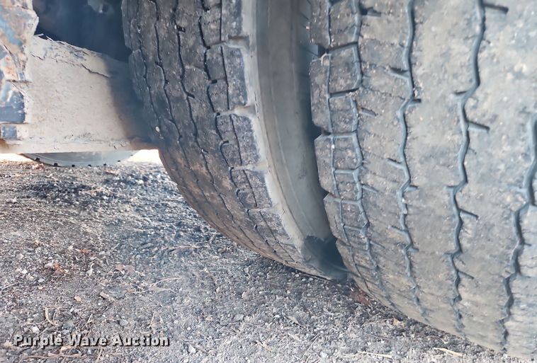 image for item DT7557 2003 Sterling sewer jetter truck