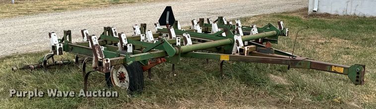 image for item DU9511 Glencoe field cultivator