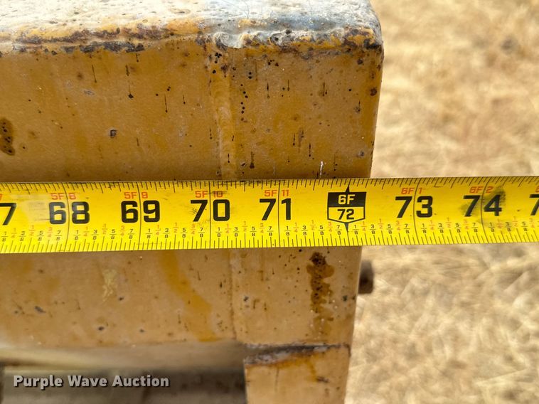 image for item DU9513 72