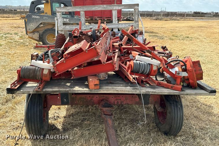 image for item DU9517 (2) silo unloaders