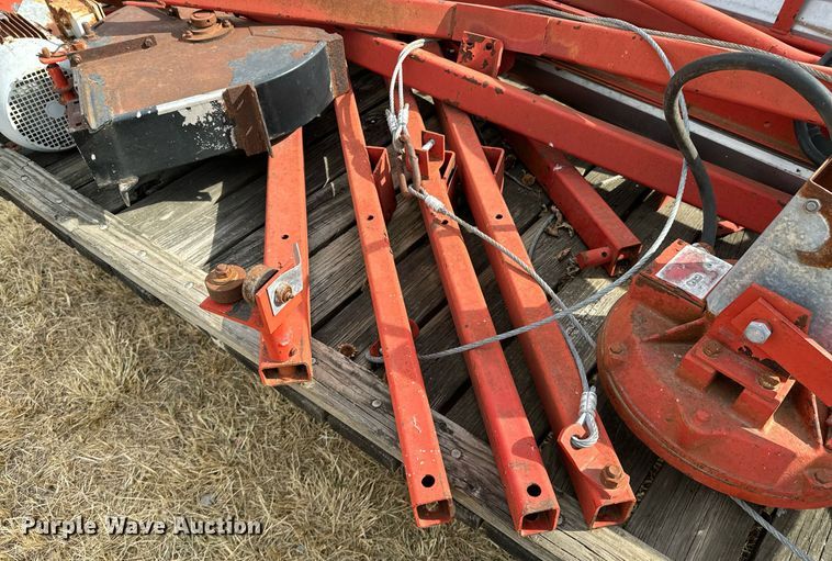 image for item DU9517 (2) silo unloaders