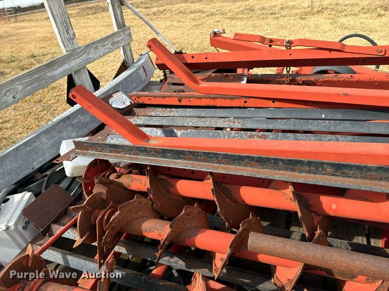 image for item DU9517 (2) silo unloaders