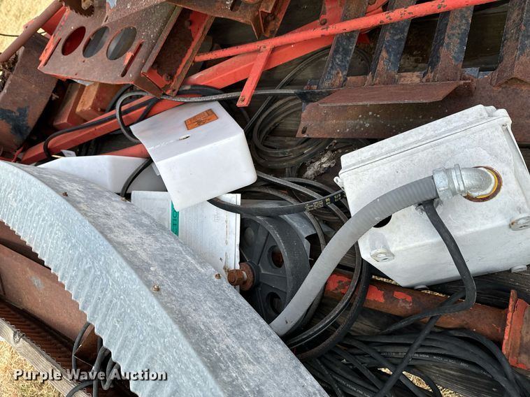 image for item DU9517 (2) silo unloaders