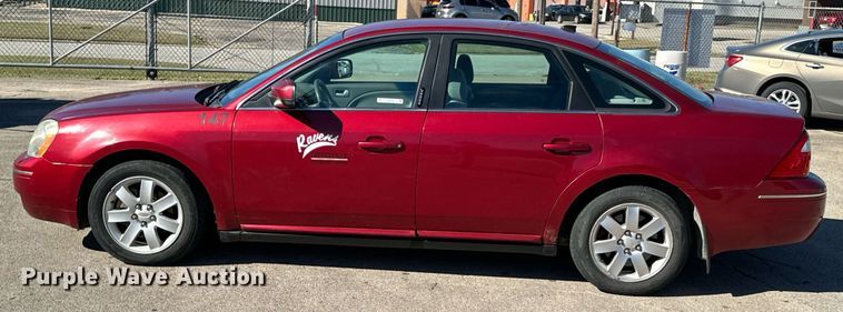 image for item DU9588 2007 Ford Five Hundred SEL 