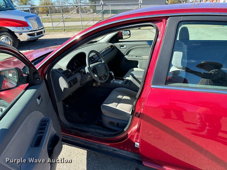 image for item DU9588 2007 Ford Five Hundred SEL 