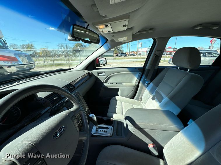 image for item DU9588 2007 Ford Five Hundred SEL 