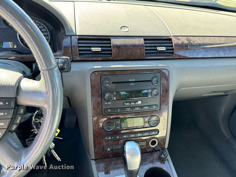 image for item DU9588 2007 Ford Five Hundred SEL 