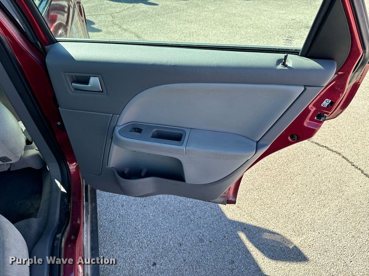 image for item DU9588 2007 Ford Five Hundred SEL 