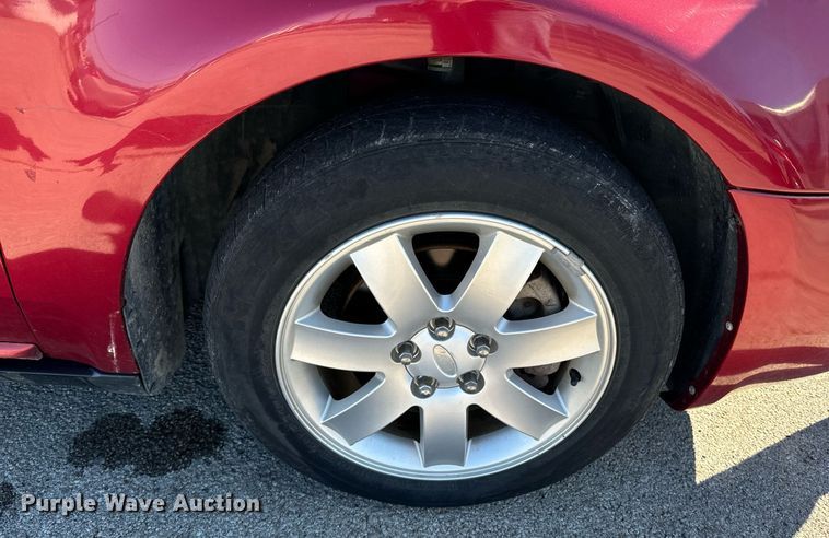 image for item DU9588 2007 Ford Five Hundred SEL 