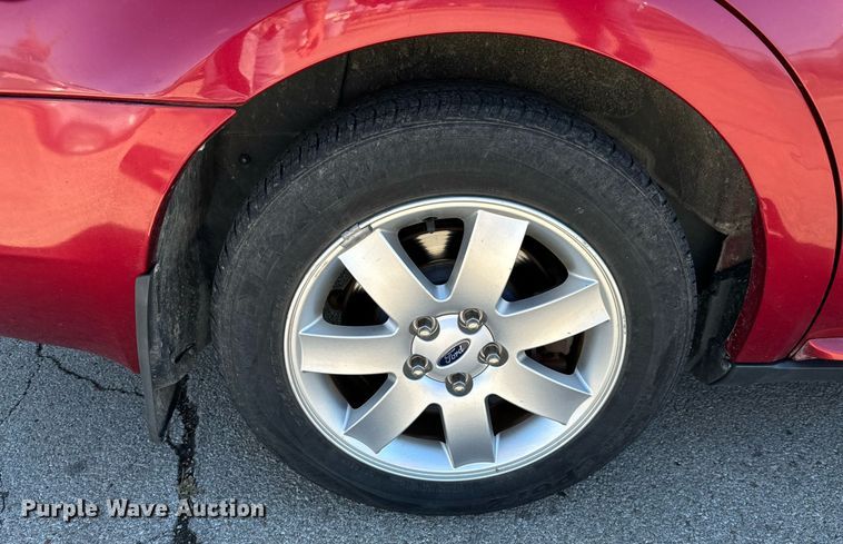image for item DU9588 2007 Ford Five Hundred SEL 
