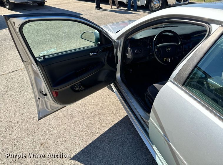 image for item DU9589 2012 Chevrolet Impala LT 