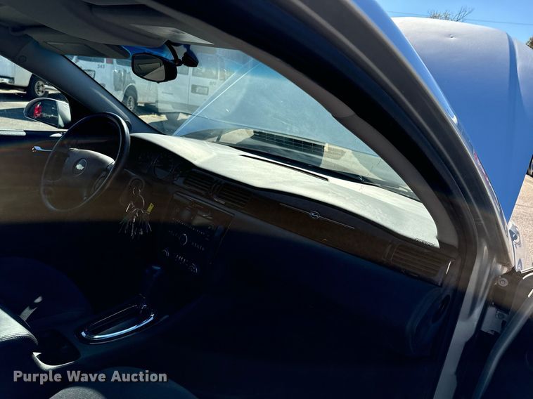 image for item DU9589 2012 Chevrolet Impala LT 