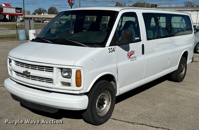 image for item DU9590 1999 Chevrolet Express 3500 van