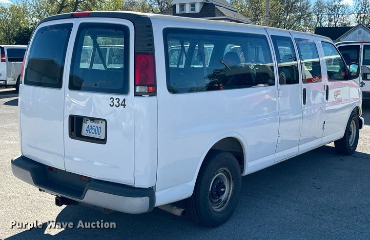 image for item DU9590 1999 Chevrolet Express 3500 van