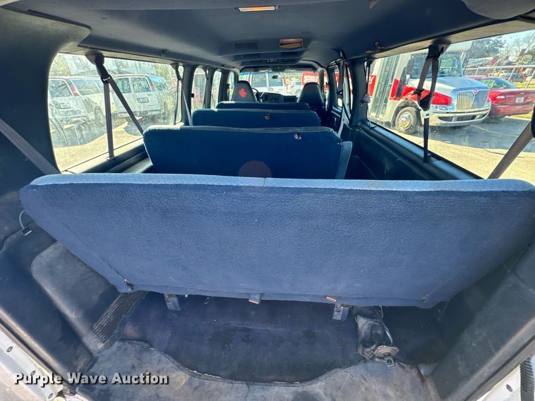 image for item DU9590 1999 Chevrolet Express 3500 van