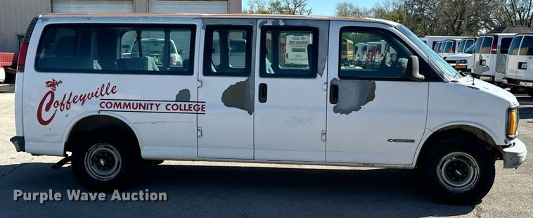 image for item DU9591 1999 Chevrolet Express 3500 van