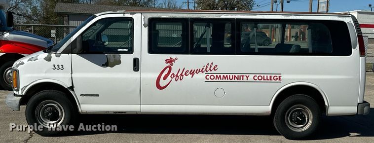 image for item DU9591 1999 Chevrolet Express 3500 van