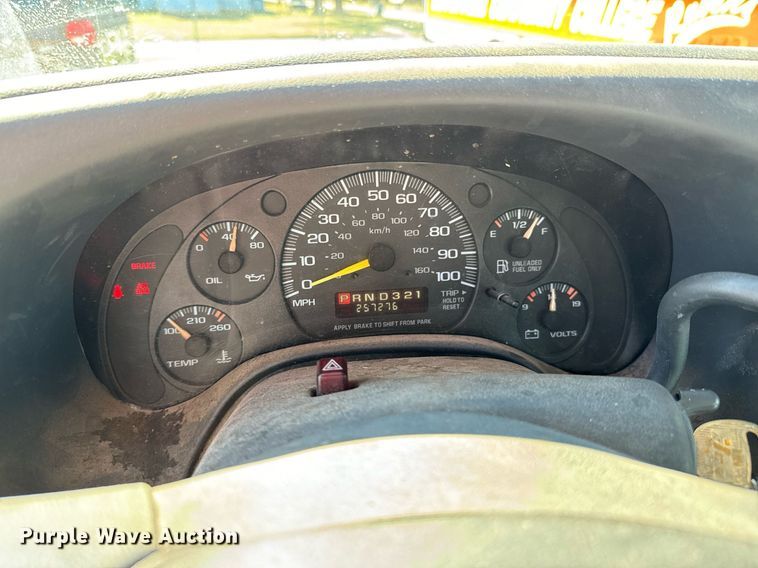 image for item DU9591 1999 Chevrolet Express 3500 van