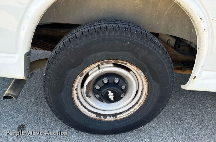 image for item DU9591 1999 Chevrolet Express 3500 van