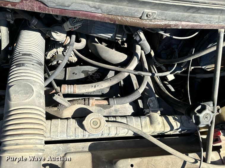 image for item DU9592 1995 Dodge Ram Wagon B3500 van