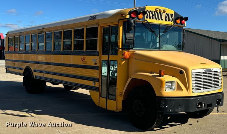 image for item DU9593 2004 Thomas school bus