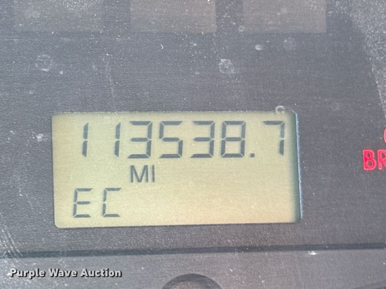 image for item DU9593 2004 Thomas school bus