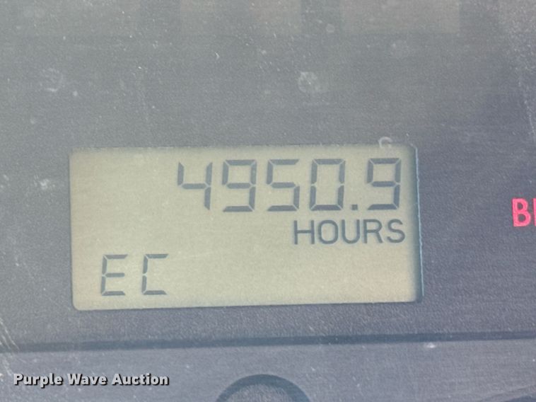 image for item DU9593 2004 Thomas school bus