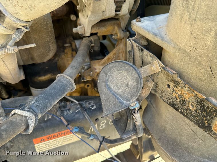 image for item DU9593 2004 Thomas school bus