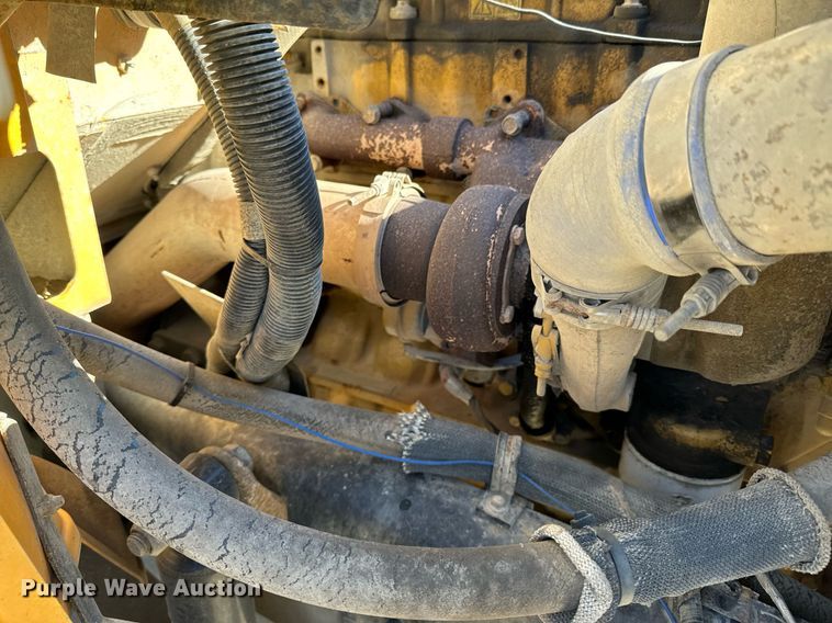 image for item DU9593 2004 Thomas school bus