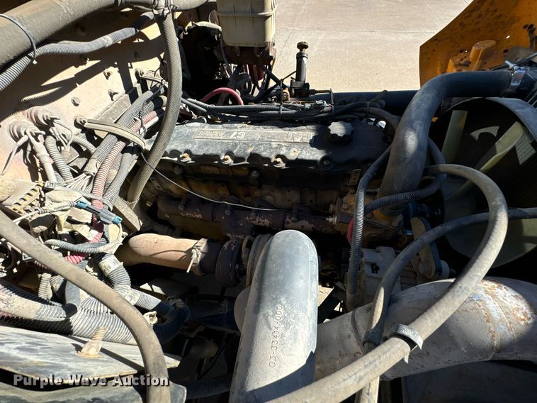 image for item DU9593 2004 Thomas school bus