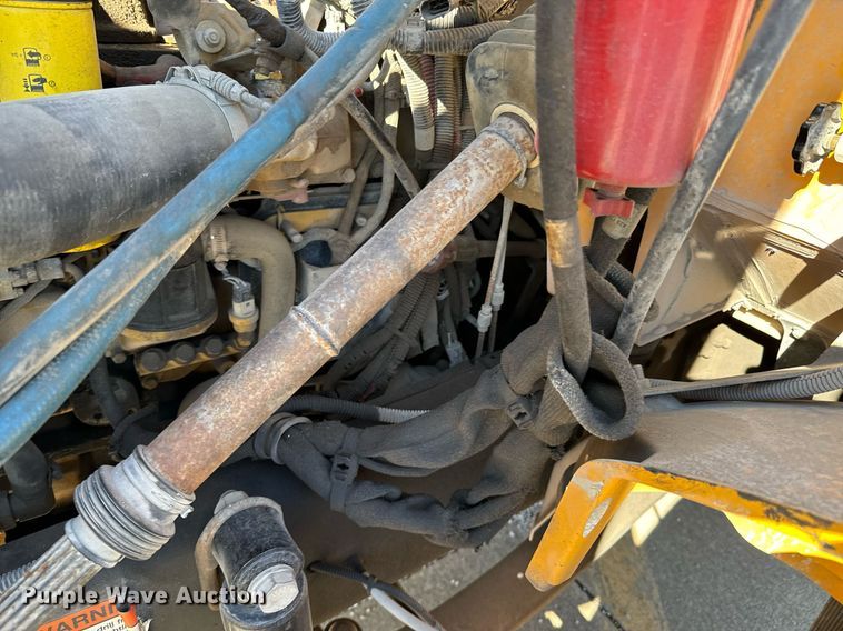 image for item DU9593 2004 Thomas school bus