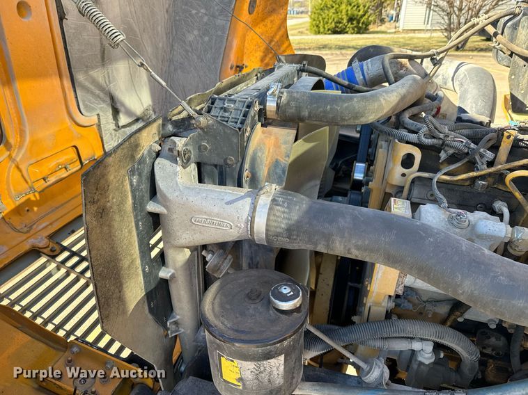 image for item DU9593 2004 Thomas school bus