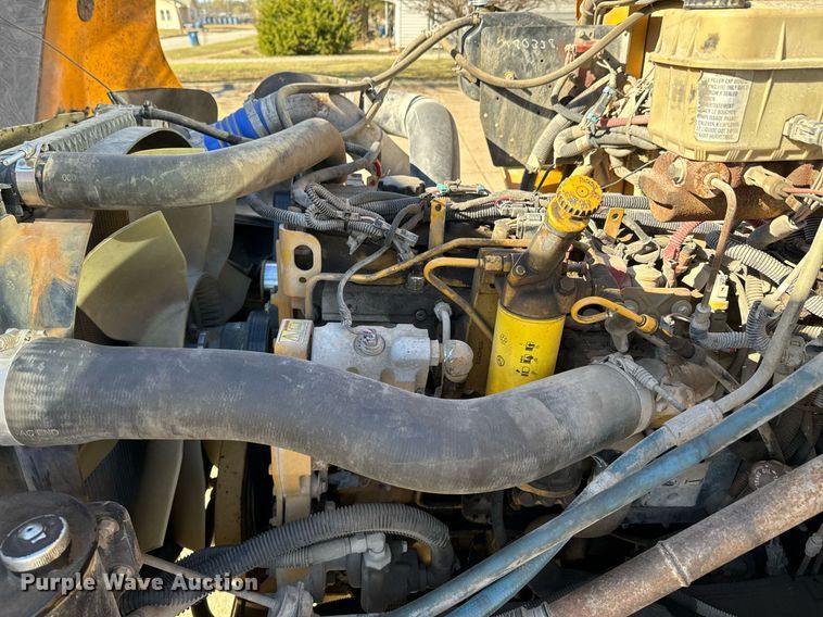 image for item DU9593 2004 Thomas school bus