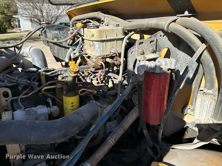 image for item DU9593 2004 Thomas school bus