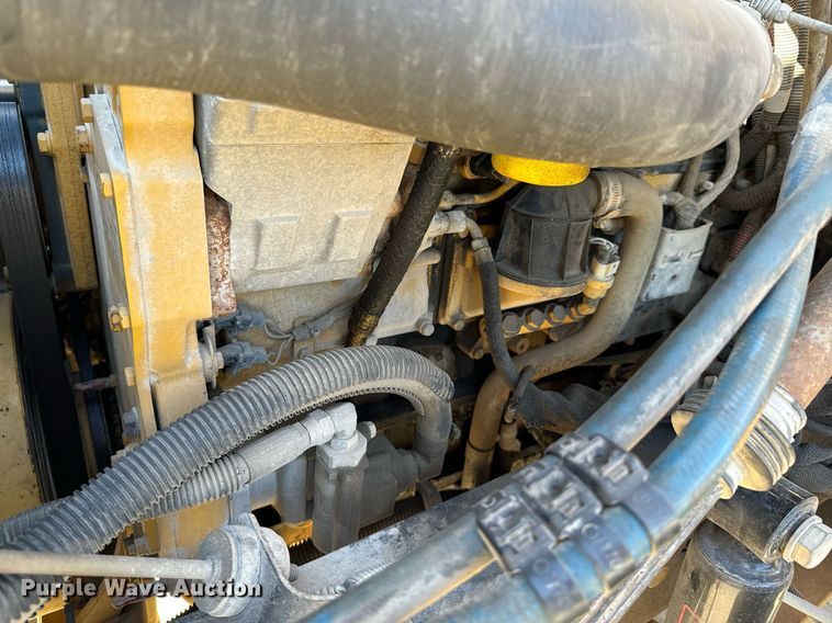 image for item DU9593 2004 Thomas school bus