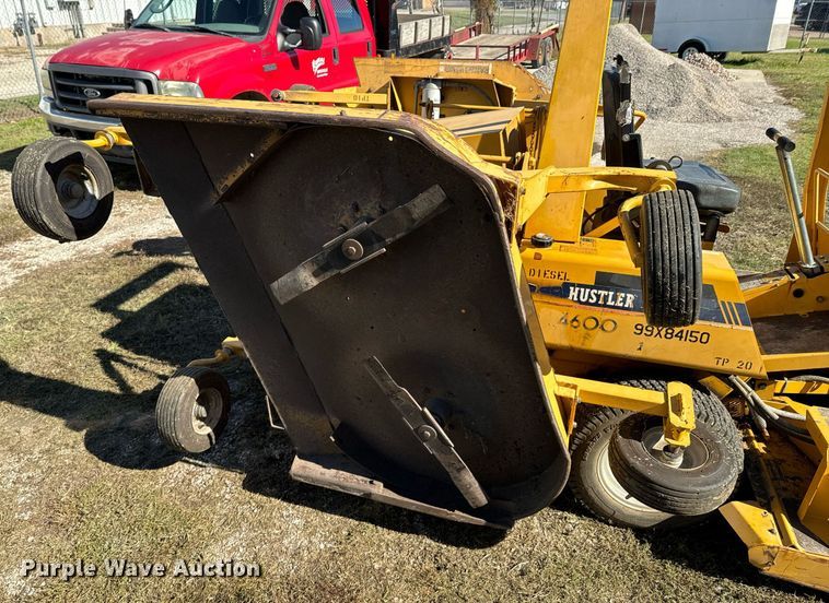image for item DU9594 Hustler 4600 ZTR lawn mower