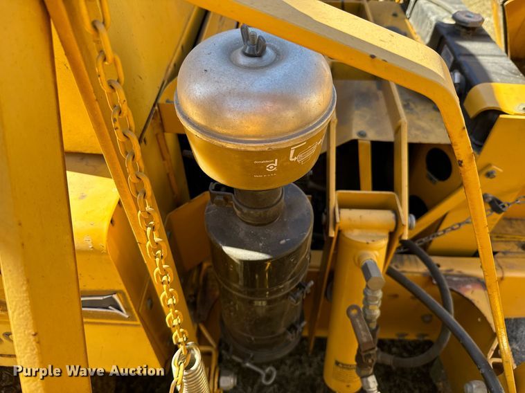 image for item DU9594 Hustler 4600 ZTR lawn mower