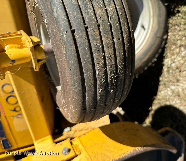 image for item DU9594 Hustler 4600 ZTR lawn mower