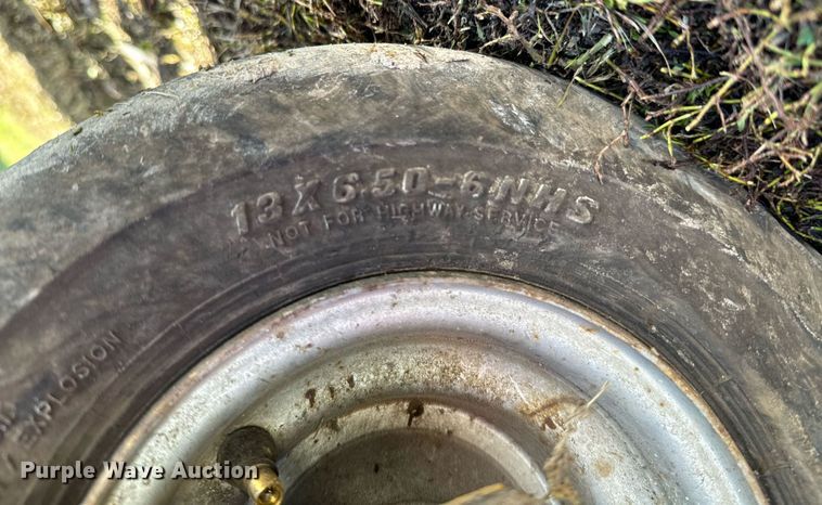 image for item DU9594 Hustler 4600 ZTR lawn mower