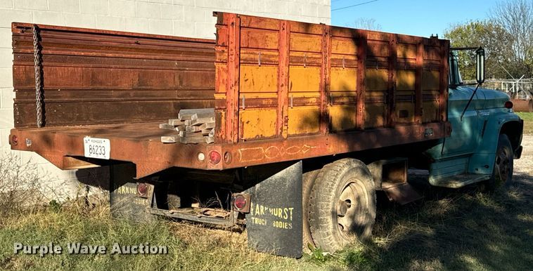 image for item DU9595 1960 Chevrolet C60 dump flatbed truck