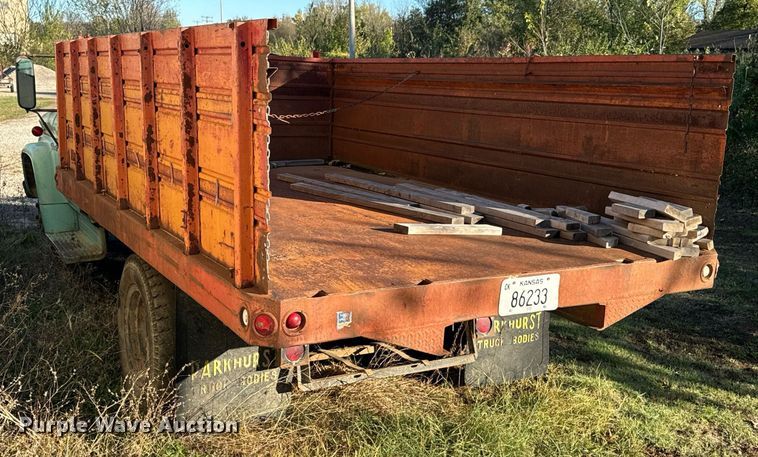 image for item DU9595 1960 Chevrolet C60 dump flatbed truck