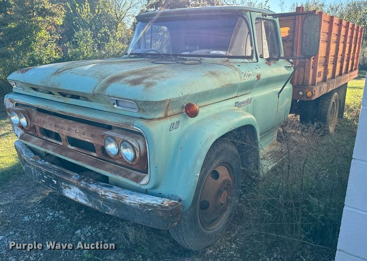 image for item DU9595 1960 Chevrolet C60 dump flatbed truck