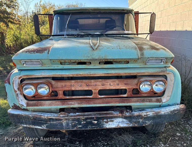 image for item DU9595 1960 Chevrolet C60 dump flatbed truck