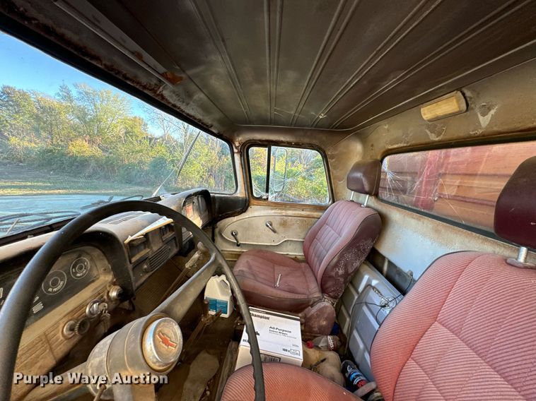 image for item DU9595 1960 Chevrolet C60 dump flatbed truck